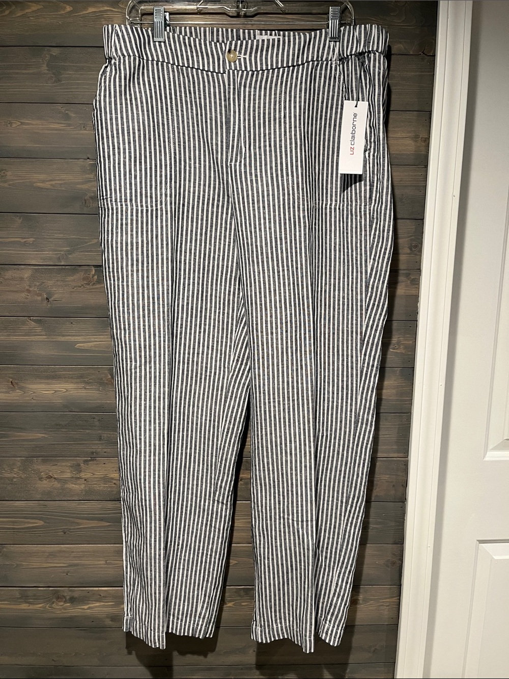 Liz Claiborne Gray and White Pinstripe linen/cotton pants L